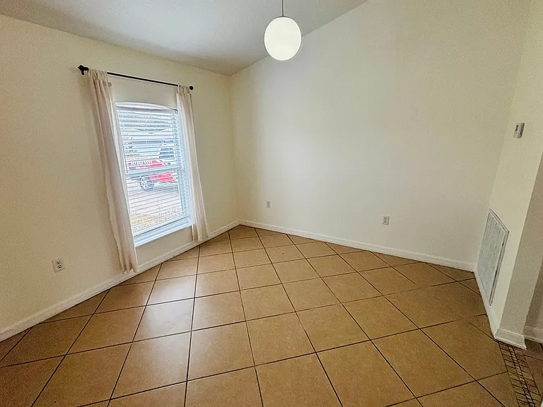 3668 SW 133rd Loop — Photo 6