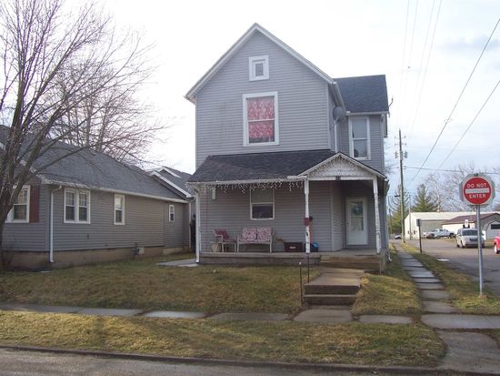 619 Helm St Logansport In 46947 Mls 202108863 Zillow