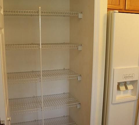 4th image of 7123 N Hemingway Dr