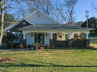 302 Chelsea Ln, Clinton, TN 37716