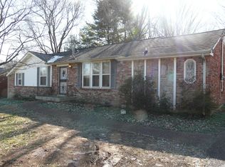 357 Binkley Dr, Nashville, TN 37211