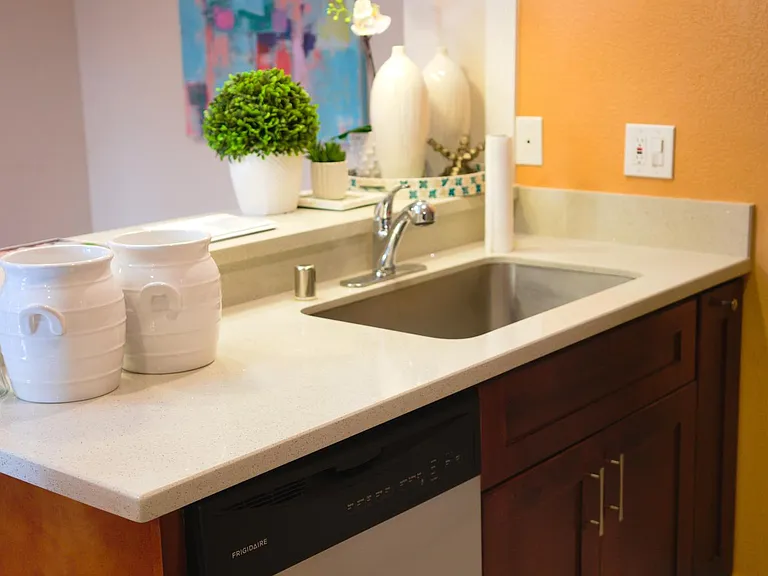 180 Hackamore Cmn — Photo 8