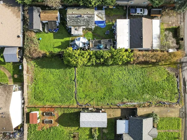 7233 SE Crystal Springs Blvd, Portland, OR 97206