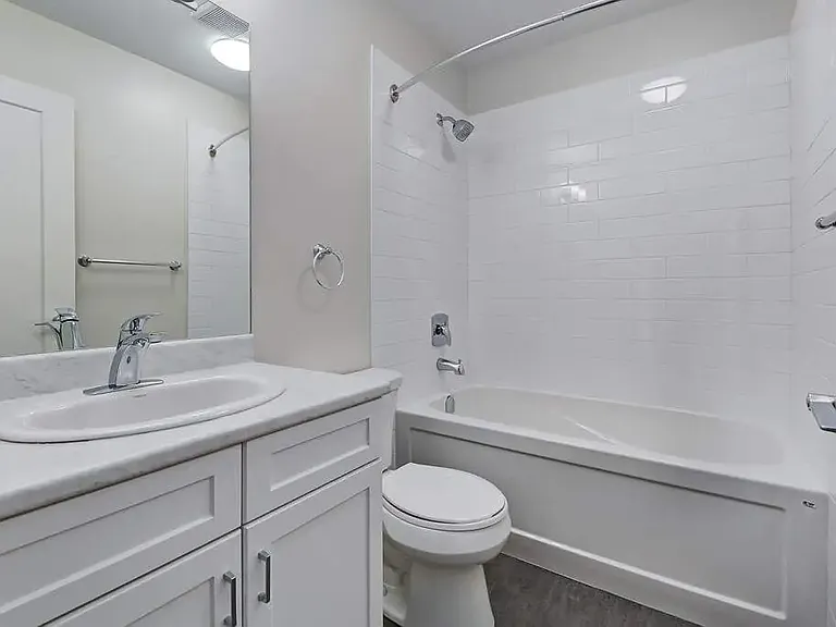 1440 28th St E #105 — Photo 21