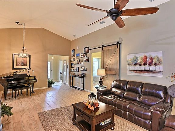 2nd image of 8093 Westfield Cir
