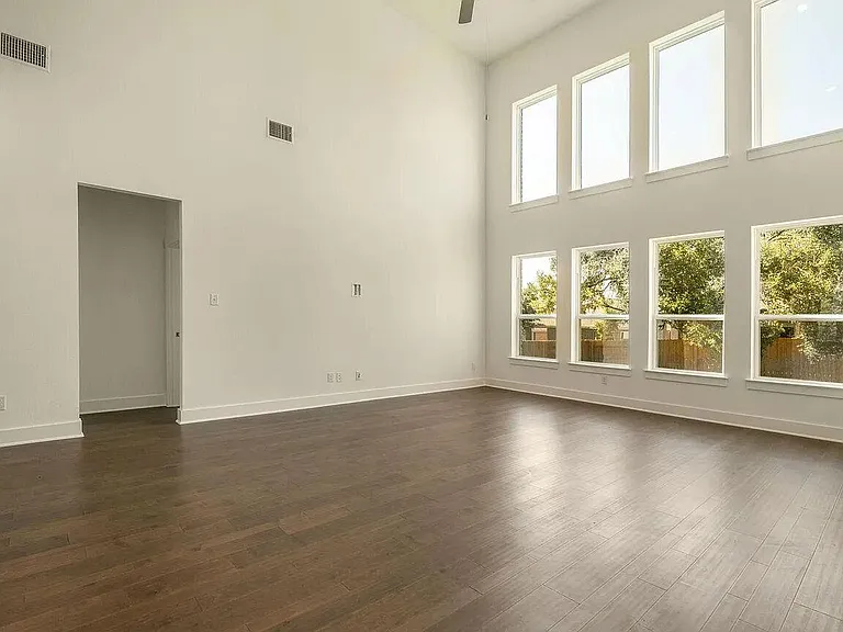1412 Mulberry Oak Ln — Photo 12