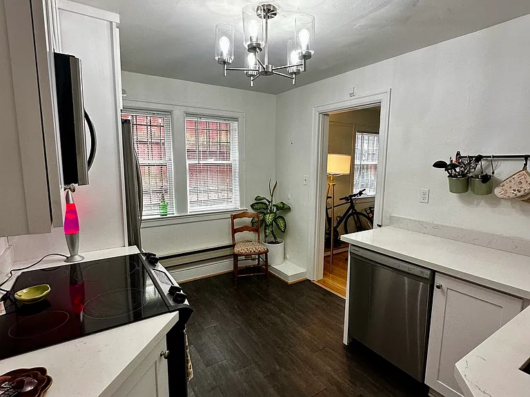 4212 Phinney Ave N #2 — Photo 4