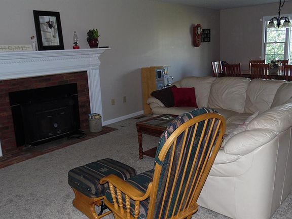 4th image of 333 Lynnwood Dr
