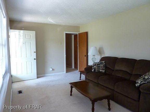 5th image of 501 Grafton Ave