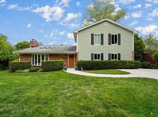 5117 Wickett Ter, Bethesda, MD 20814