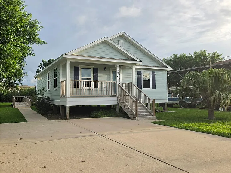2331 Rue De Lafitte Dr — Photo 2