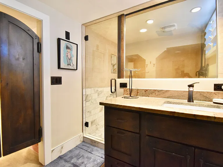 2689 E Barbey Dr — Photo 12
