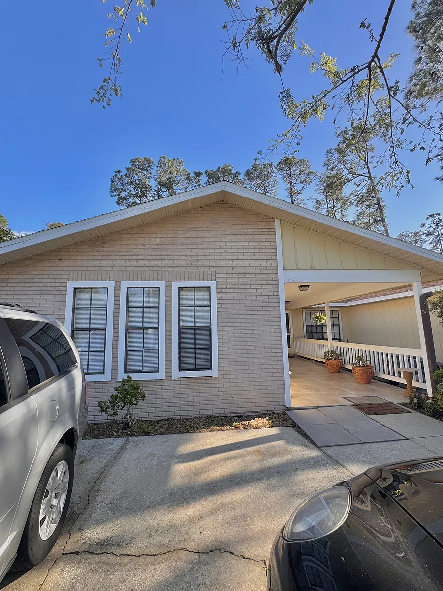 Photo 2 of 26 - 10 Brelyn Pl #B - Palm Coast, FL Building Photo - 10 Brelyn Pl #B