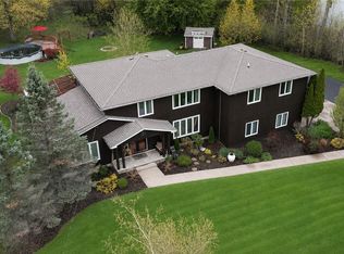 1731 Huth Rd, Grand Island, NY 14072