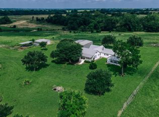 2734 Blue Hole Rd, Bleiblerville, TX 78931
