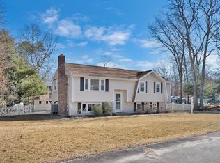 20 Sansome St, Plymouth, MA 02360