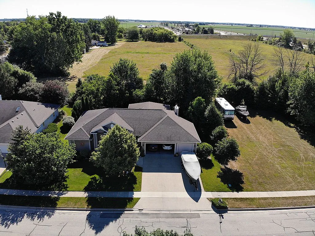 403 John K Dr photo 1