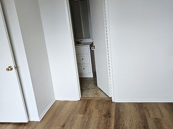 4th image of 217 Nashville Ave Suite 2