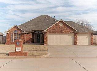 708 N White Tail Way, Mustang, OK 73064