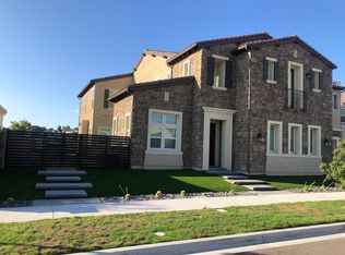 2570 Glasgow Dr, Carlsbad, CA 92010
