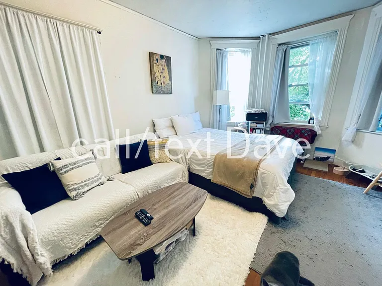 235 Park Dr #11 — Photo 2