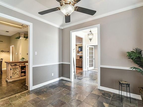 5th image of 2101 Nugent Dr