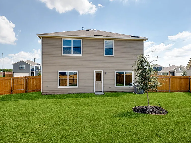 1529 Harvester Dr — Photo 16