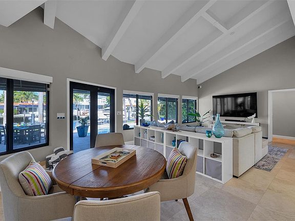 3rd image of 616 Riviera Isle Dr