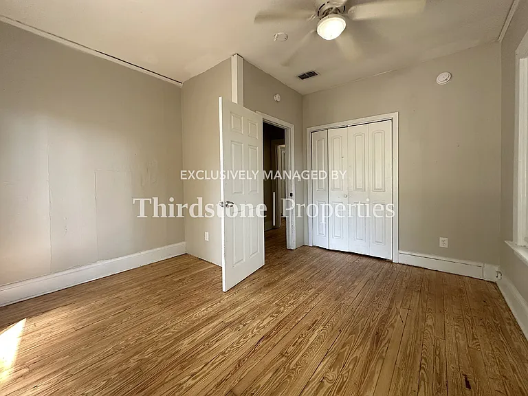 920 Alderside St — Photo 16