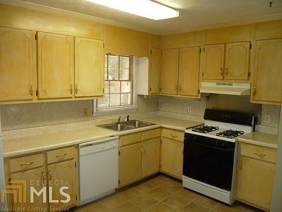 5th image of 4268 Cedar Valley Ct