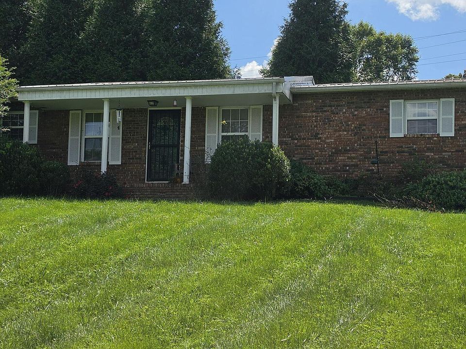 2nd image of 539 Fulton Rd