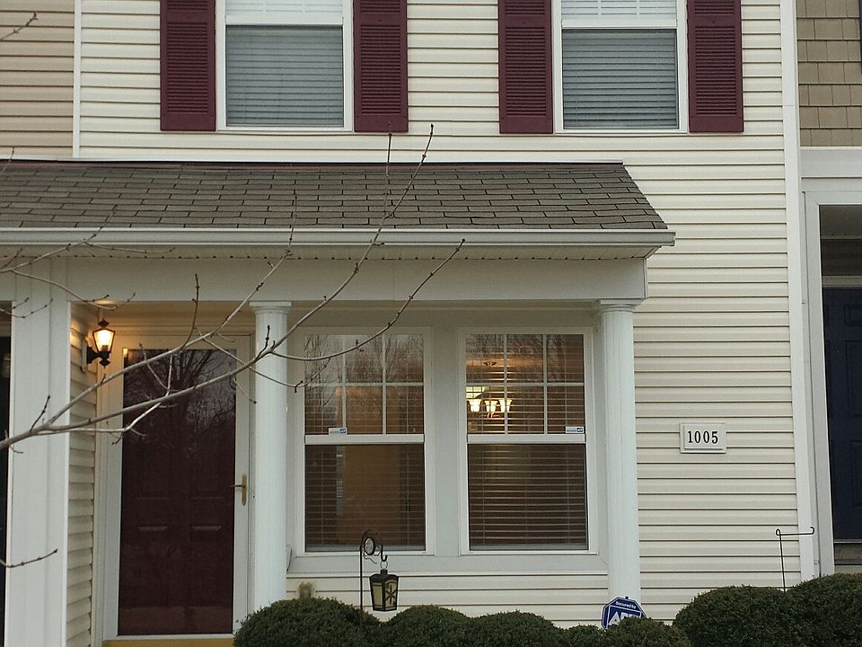 Front of townhouse
