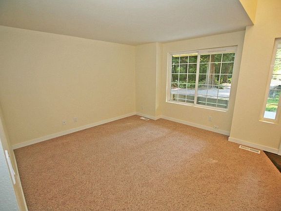 2nd image of 398 NE Stenman Ln