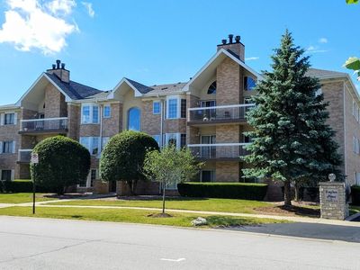 7825 Bristol Park Dr N UNIT 2B, Tinley Park, IL, 60477