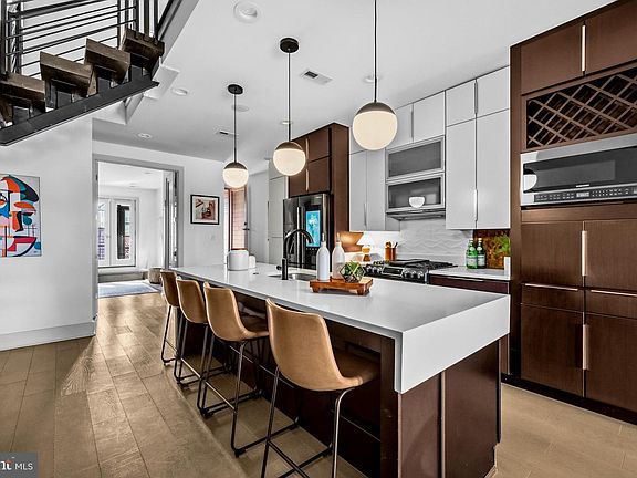 5th image of 3610 Park Pl NW #2