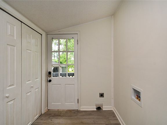 3rd image of 115 Stancil Rd
