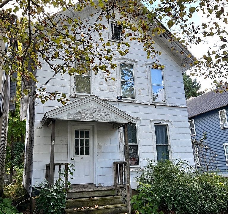 1st image of 15 Hubbard St
