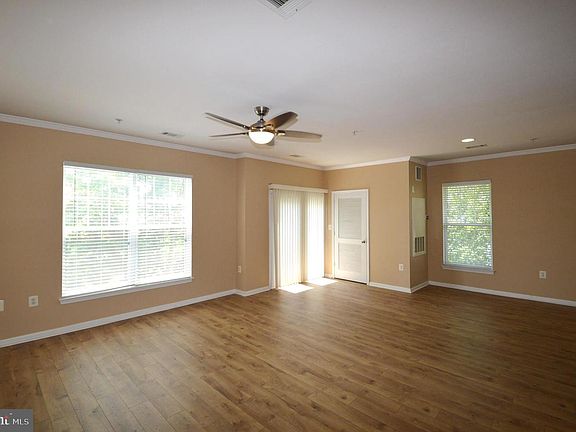 3rd image of 5117H Travis Edward Way #5117H