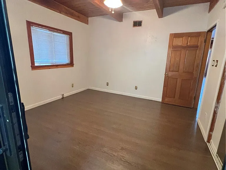 29716 Jackson St — Photo 20