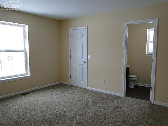 5th image of 3227 Centennial Oak Ct