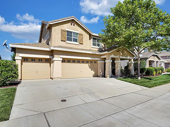2nd image of 5602 Summer Land Dr
