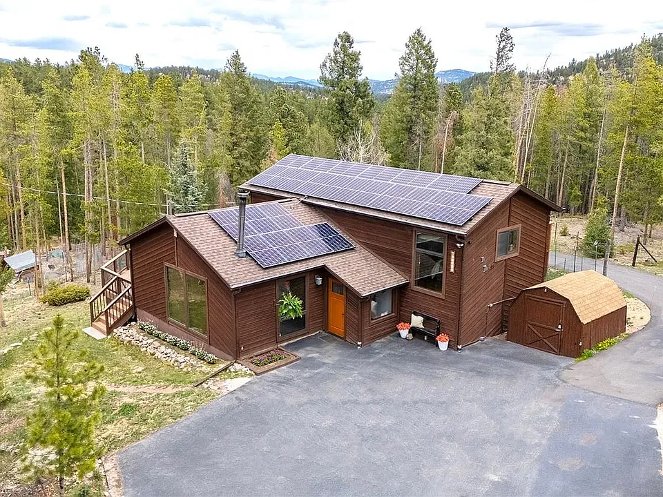 27888 Pine Grove Trl