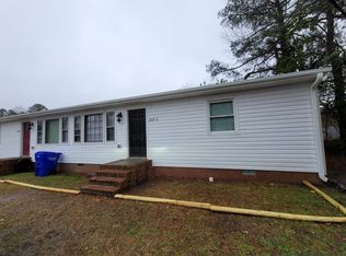 2505 Dickinson Ave #B, Greenville, NC 27834