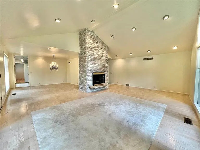 112 Pheasant Dr — Photo 7