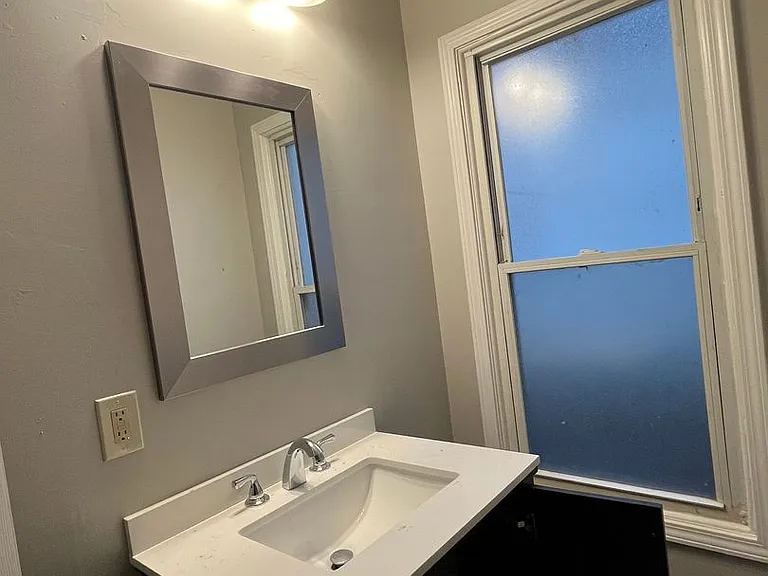 7728 Elton Ave — Photo 15