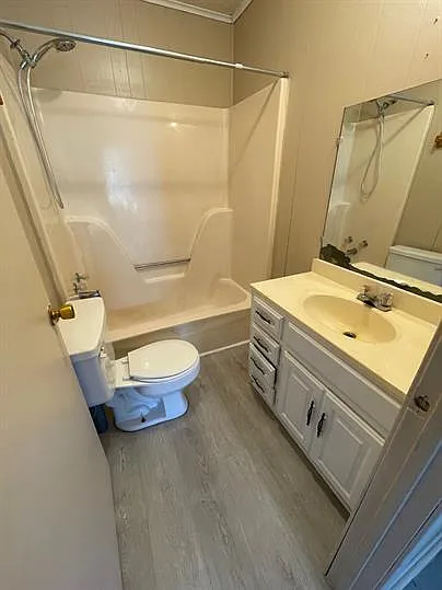 191 Roellen Newbern Rd #1 — Photo 8