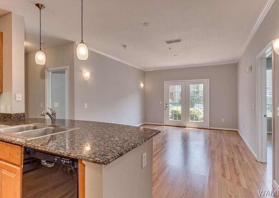 1st image of 1901 5th Ave E Unit 3103