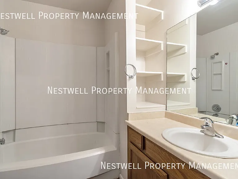 1162 N 200 W #6 — Photo 11