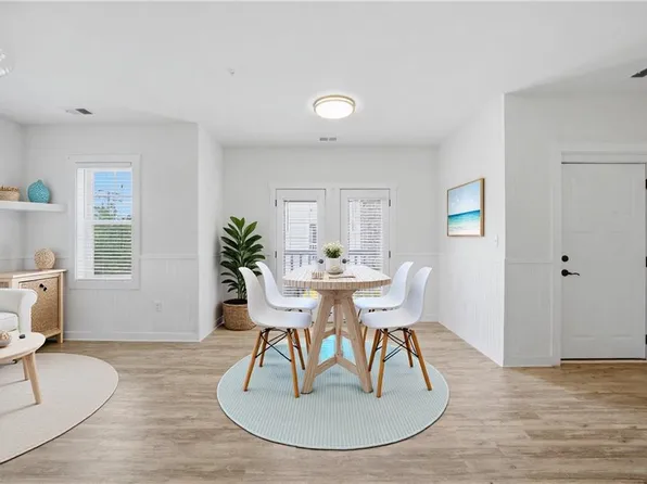 7922 Shore Dr Unit 219, Norfolk, VA 23518