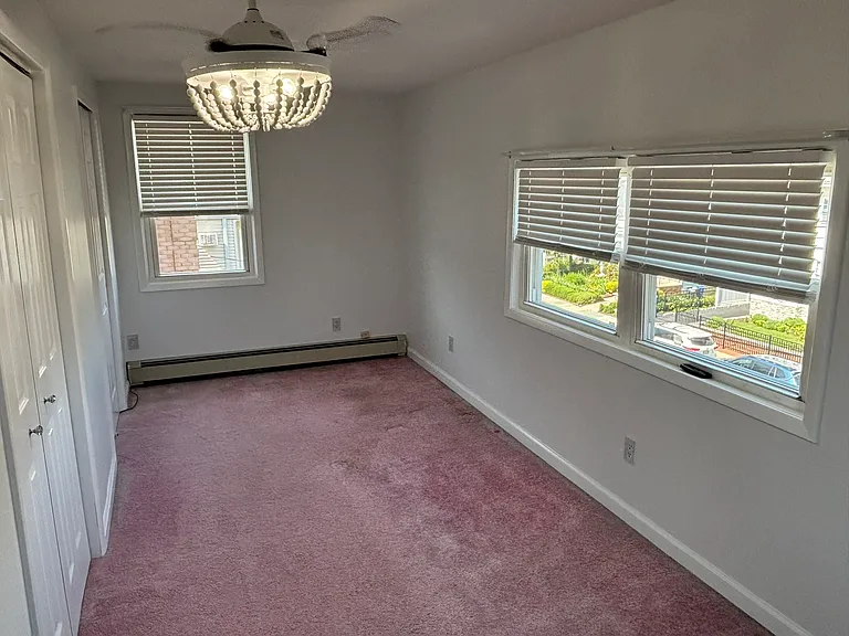 466 Chestnut St #2 — Photo 16
